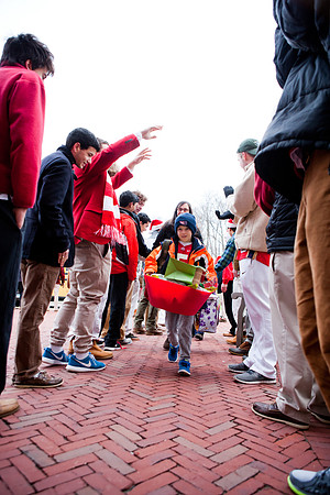 holiday_handshake_kras_0111