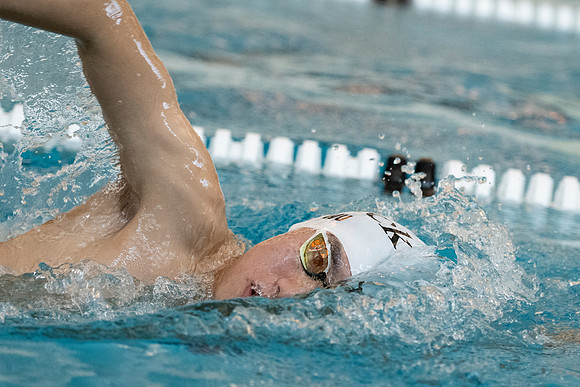 swimming_2021-01-06_dburns_0916