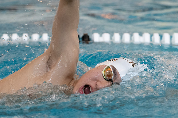 swimming_2021-01-06_dburns_0917