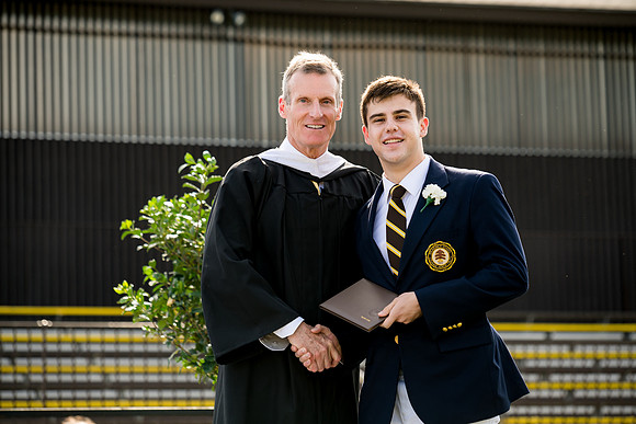 graduation22_diplomas_ah_0293