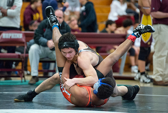 wrestling_wneiswa_champs_dburns_6422
