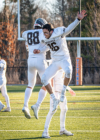 football_nepsac19_wkl5_3355