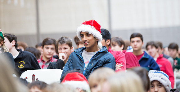 holidayassembly_all_jfess_3214