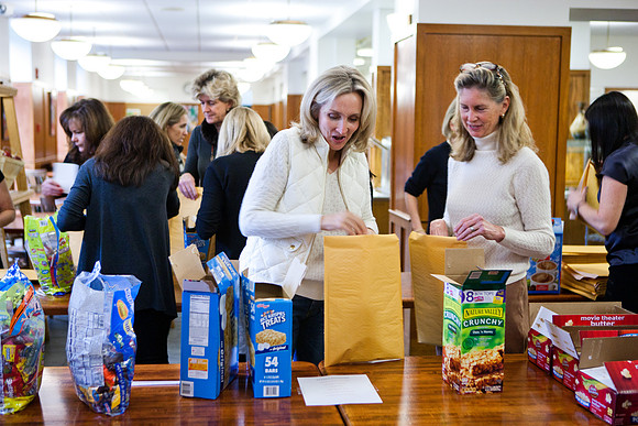 alum_carepackages_mkras_0022