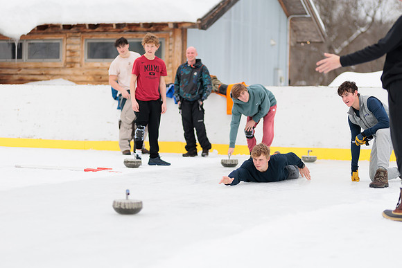 randolphvt2122_trip07_curling_bdf_0580