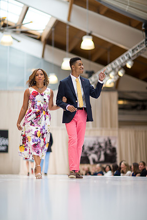 fashionshow19_runway_mk_0387