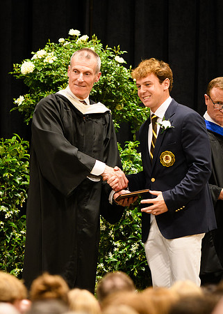 graduation25_diploma_wkl1_5350-2