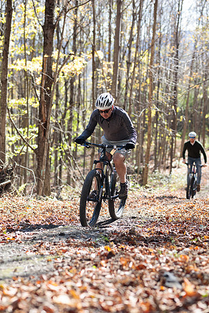 randolphvt1819_trip03_mtbike_bdf_8945