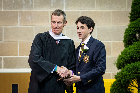 graduation19_wkl1_0404