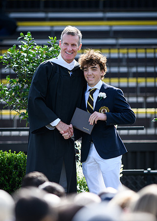 graduation22_diplomas_wkl_0633