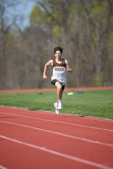 trackfield_2025-04-23_cp_2502