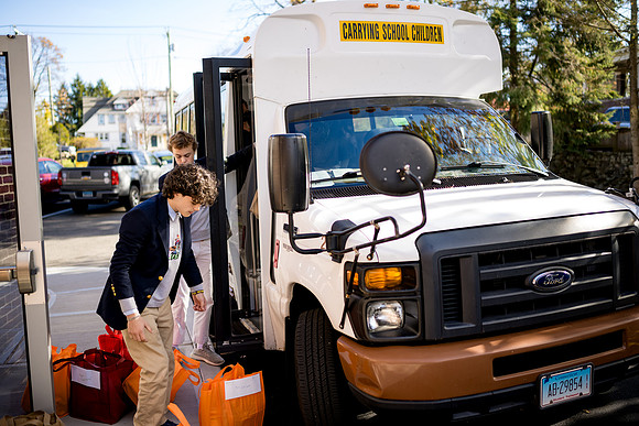 thanksgiving_fooddrive24_us_ah_0020