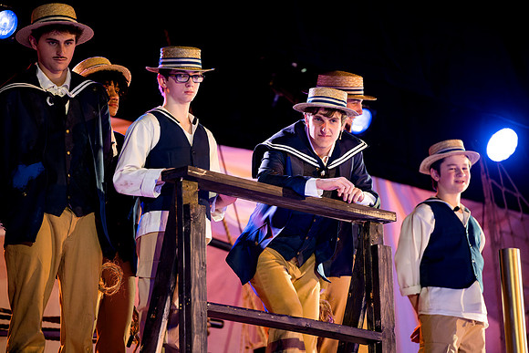 hmspinafore_springmusical25_sat1_us_ah_0201