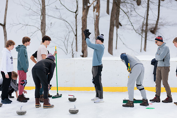 randolphvt2122_trip07_curling_bdf_0865
