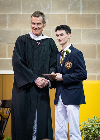 graduation19_wkl1_9497