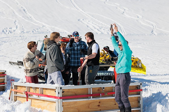 randolphvt2122_trip07_sledding_bdf_0928