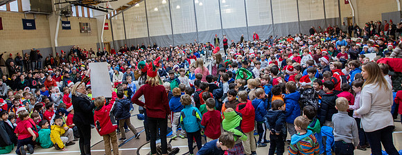 holiday_assembly_jfess_0010