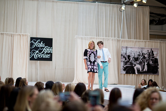 fashionshow19_runway_mk_0259