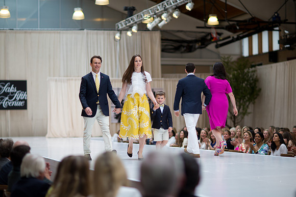 fashionshow19_runway_mk_0343
