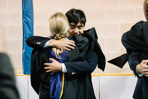 graduation16_hp_9810