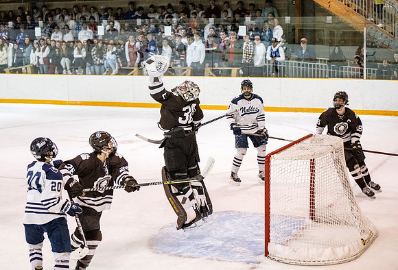 hockey_2022-03-05_nepsihasemis_dburns2_9282