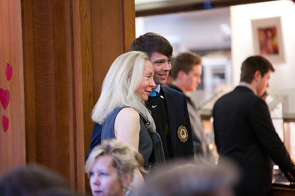 seniors_motherson_bfast_mkras_0084