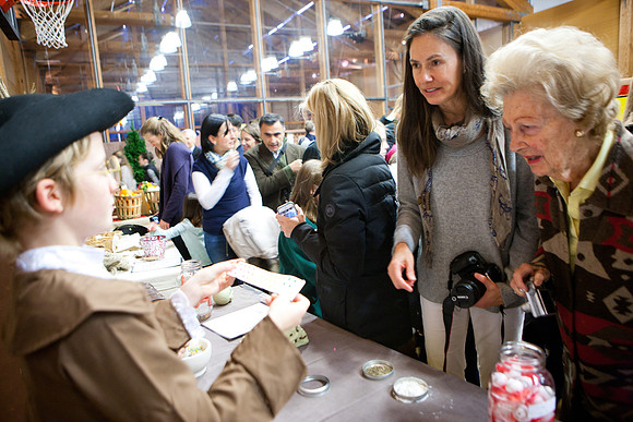 colonialday_parents_mkars_0116